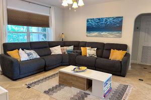 Alquiler Vacacional - Discover paradise steps away - 3-Bedroom Home near Pompano Beach