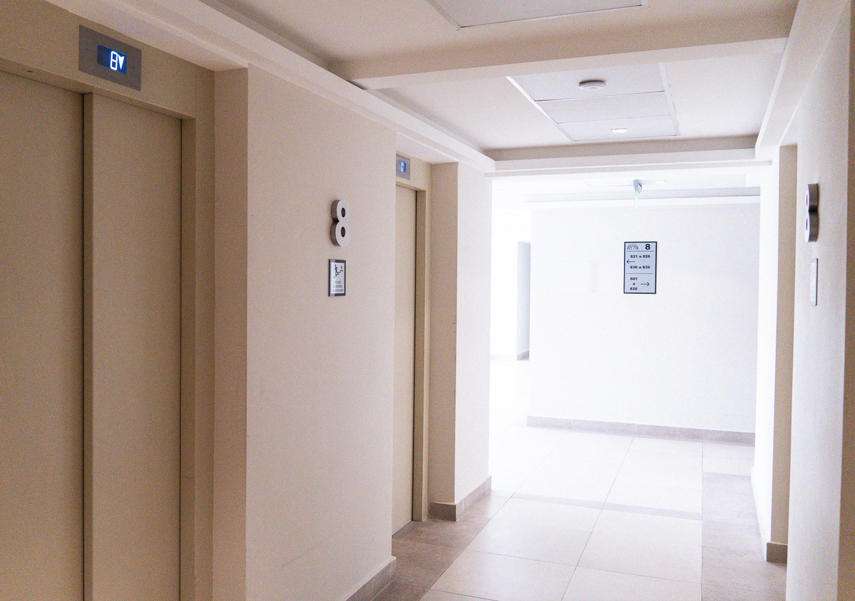 Vista Lobby La Cisterna by DOT Suites