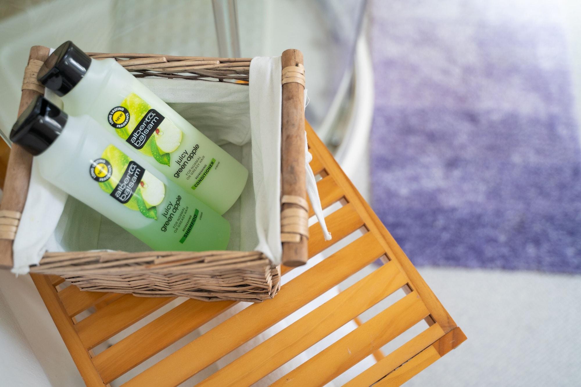 Equipamiento de Habitación Rest A While