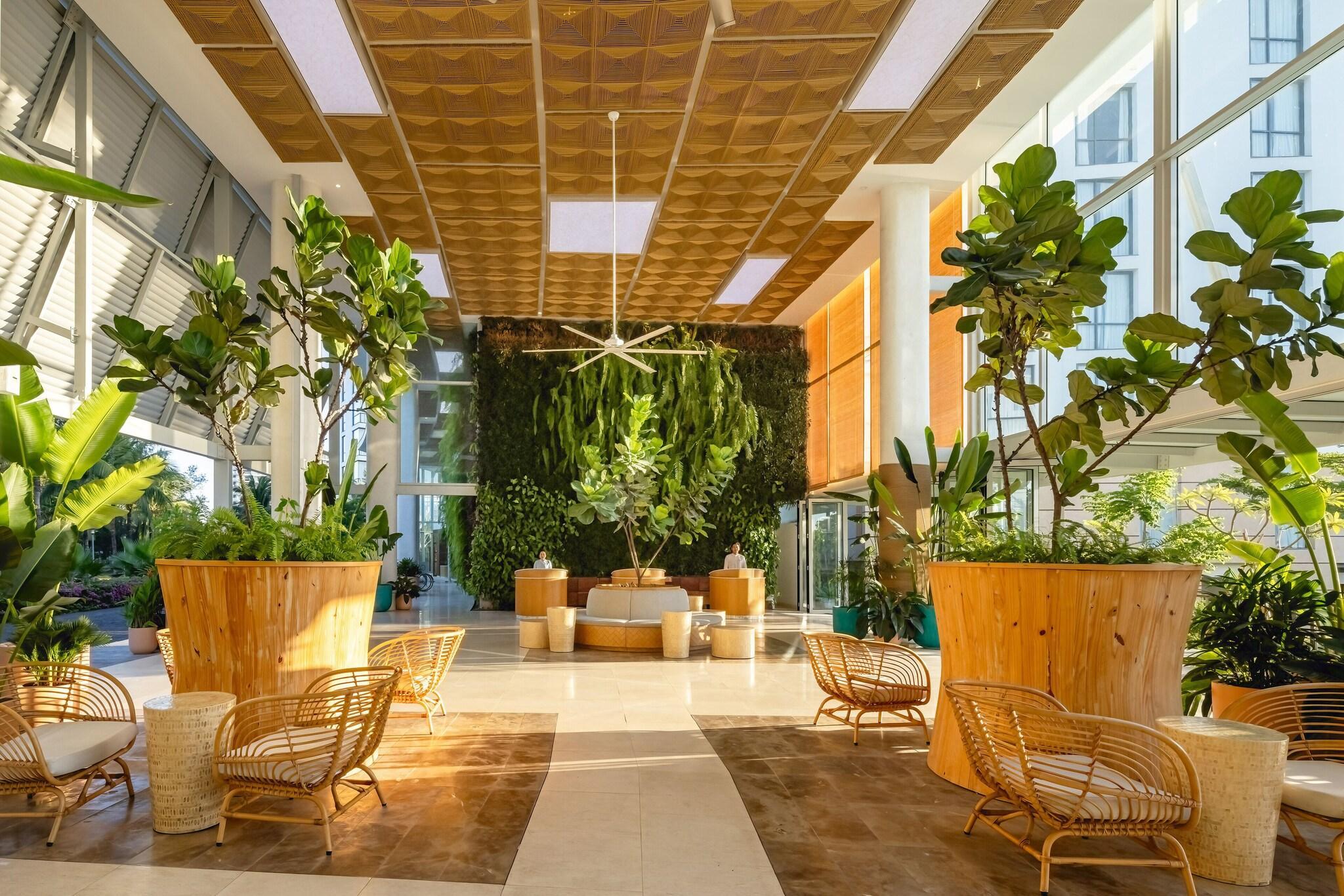 Vista Lobby Melia Danang Beach Resort