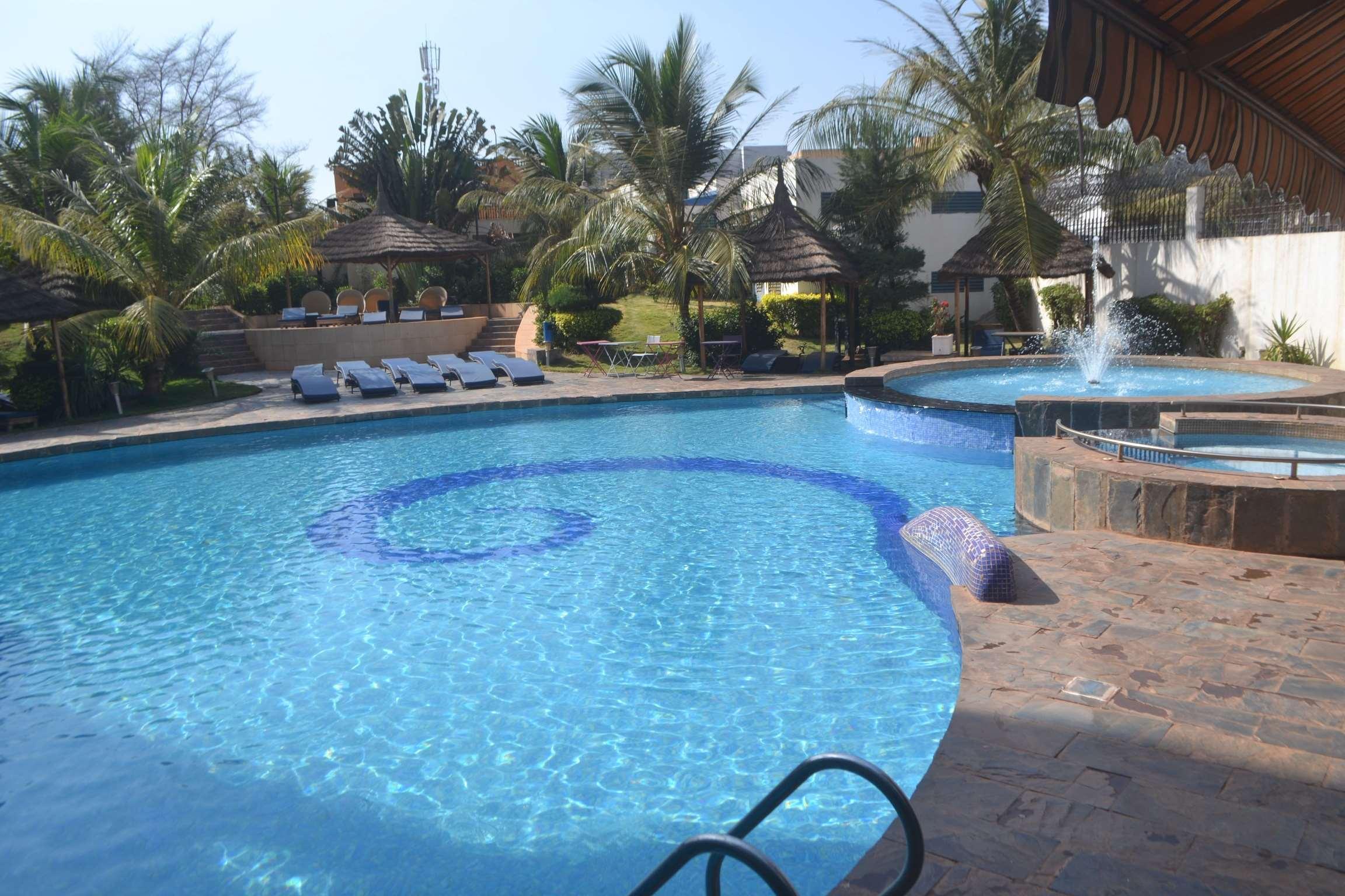 Vista Piscina Radisson Blu Hotel Bamako