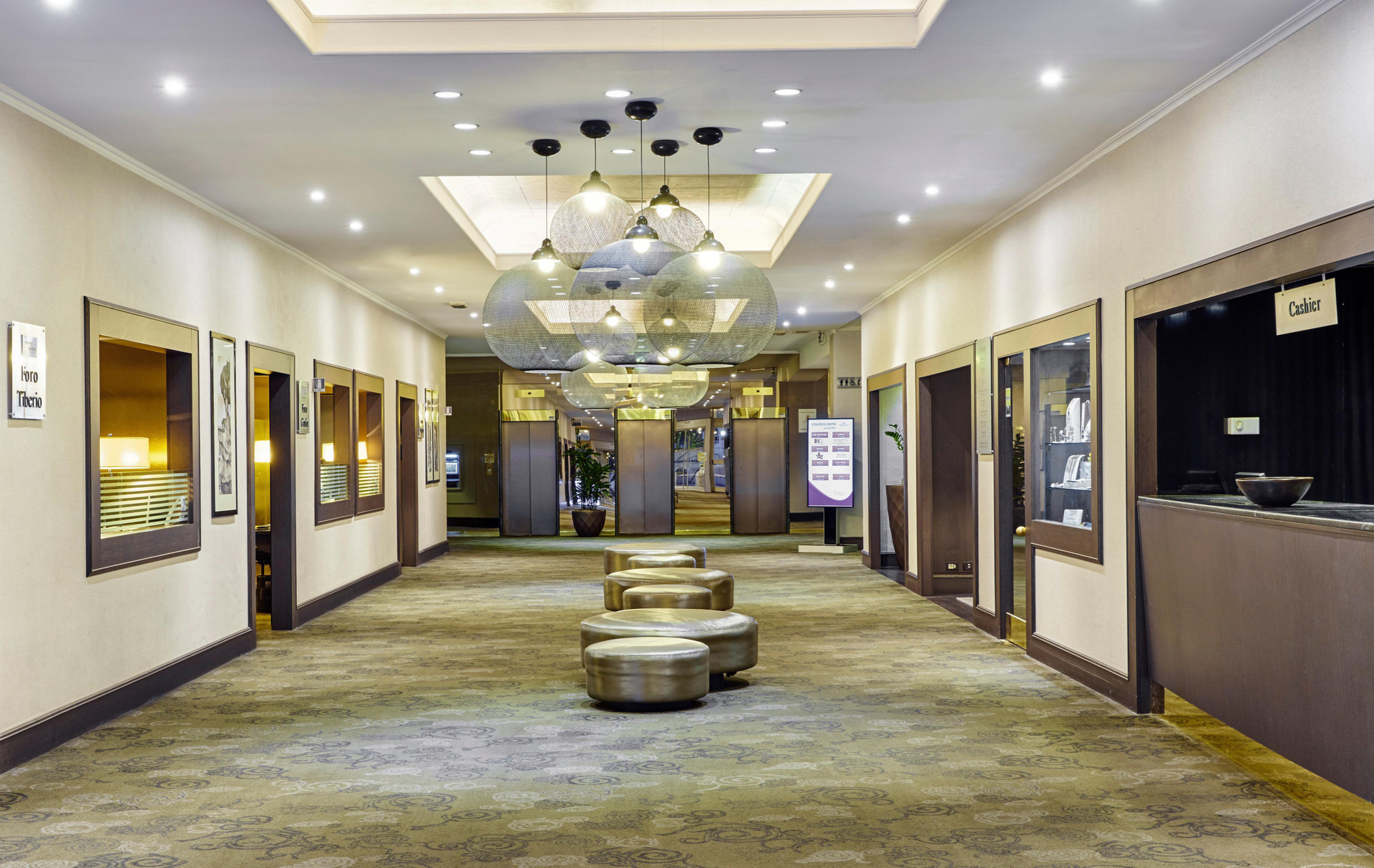 Vista Lobby Crowne Plaza Rome-St. Peter's Hotel & Spa by IHG