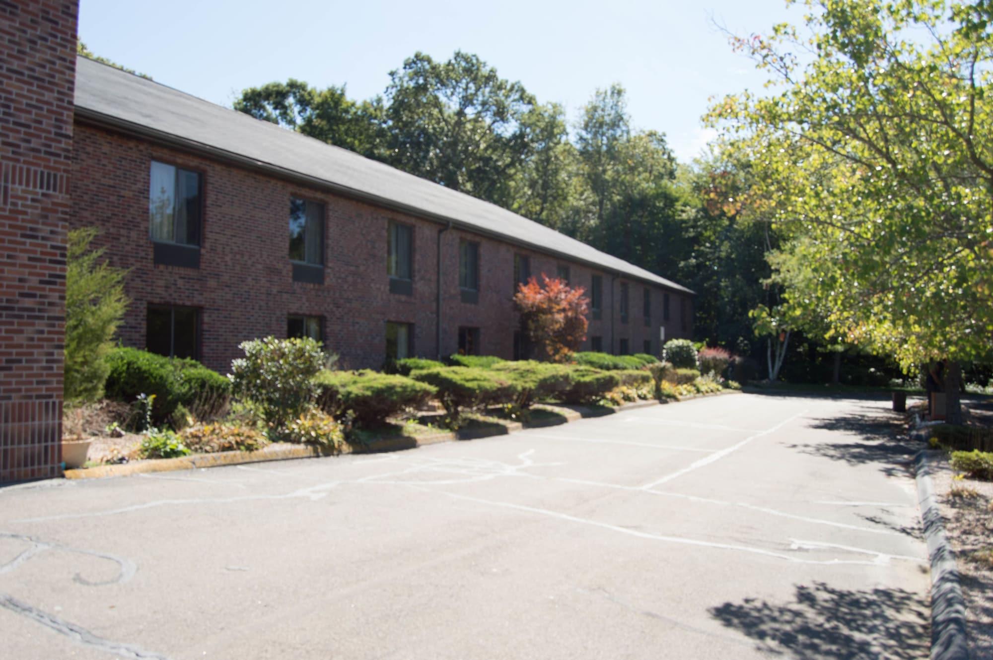 Vista Exterior Aderi Hotel Niantic