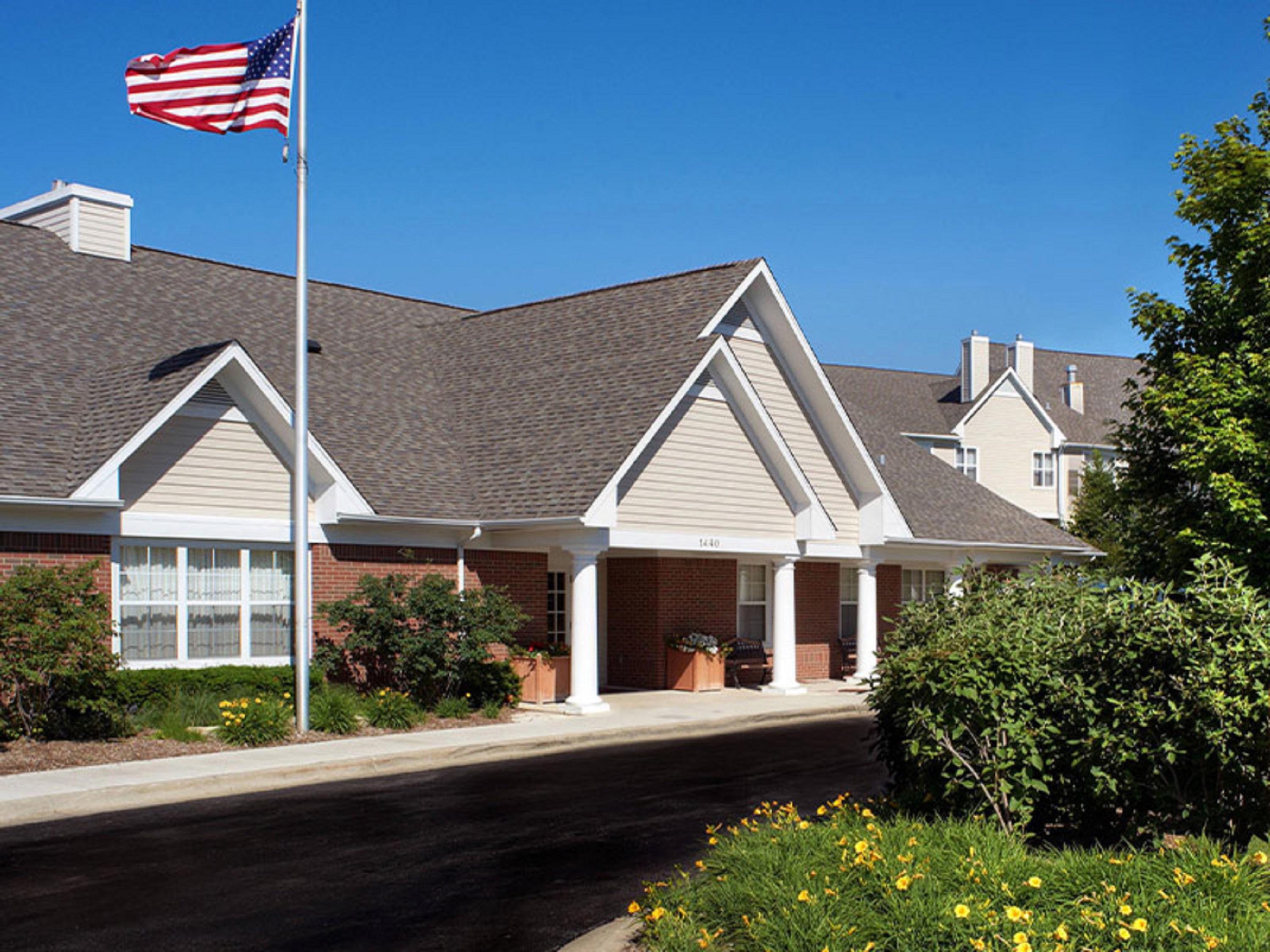 Vista Exterior Sonesta ES Suites Chicago Waukegan Gurnee