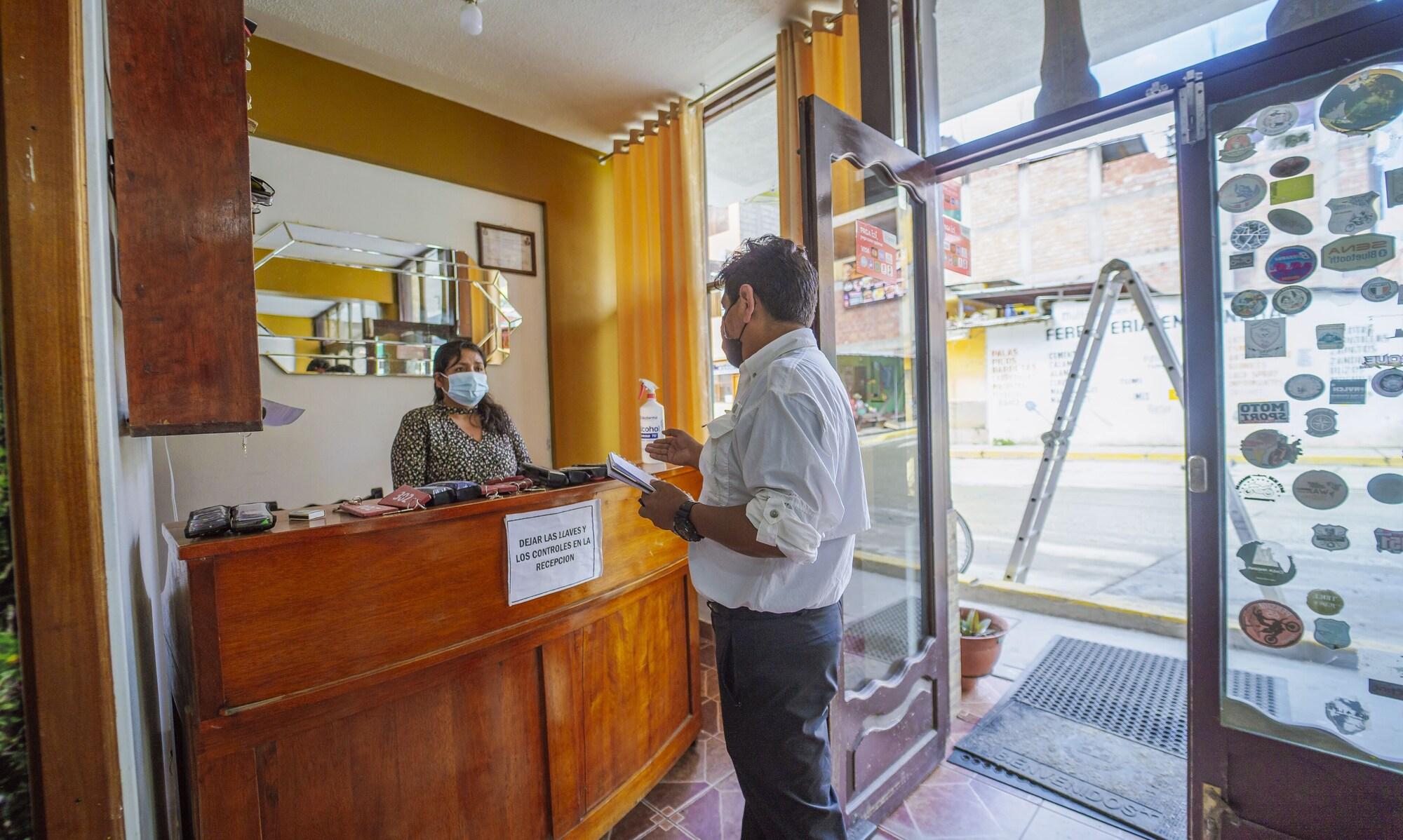 Vista Lobby Yacumama Santa Teresa