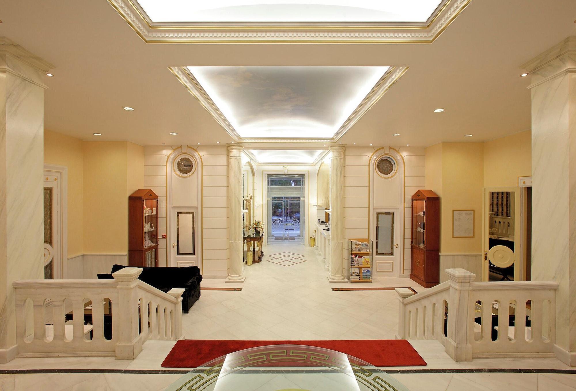 Vista Lobby Theoxenia Palace Hotel
