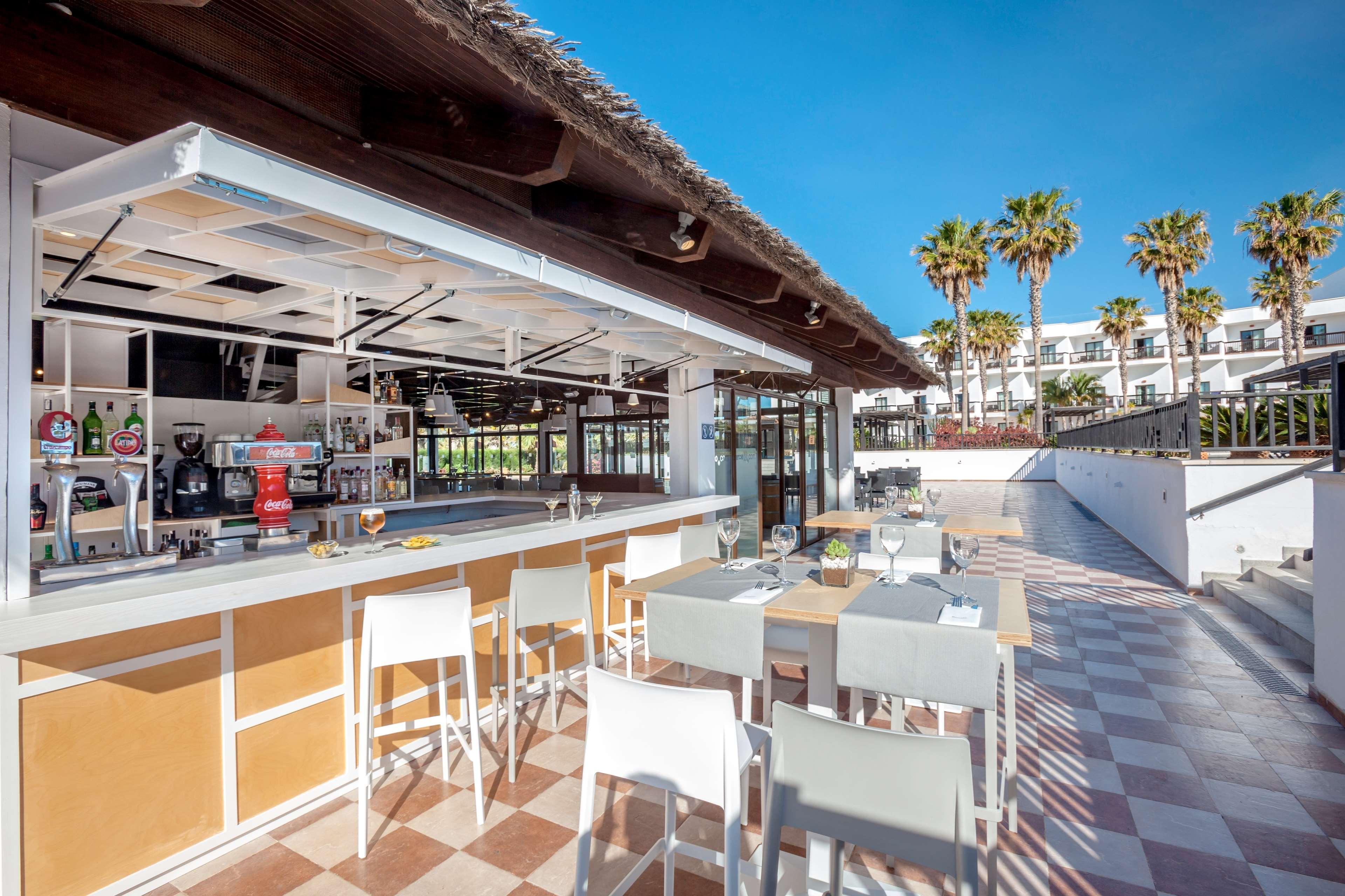 Bar/Salón Barceló Cabo de Gata