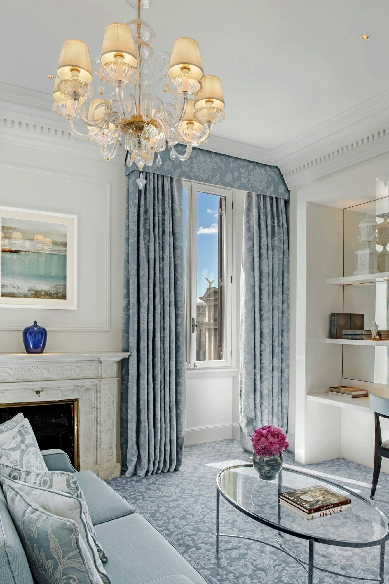 Bar/Salón The St. Regis Rome