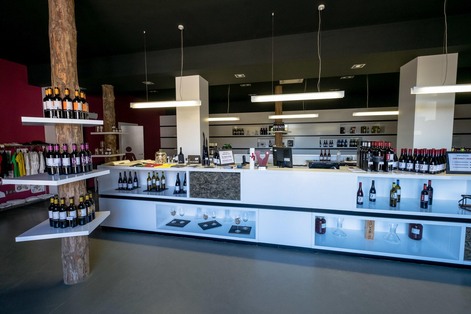 Restaurant Buil & Gine Wine Hotel