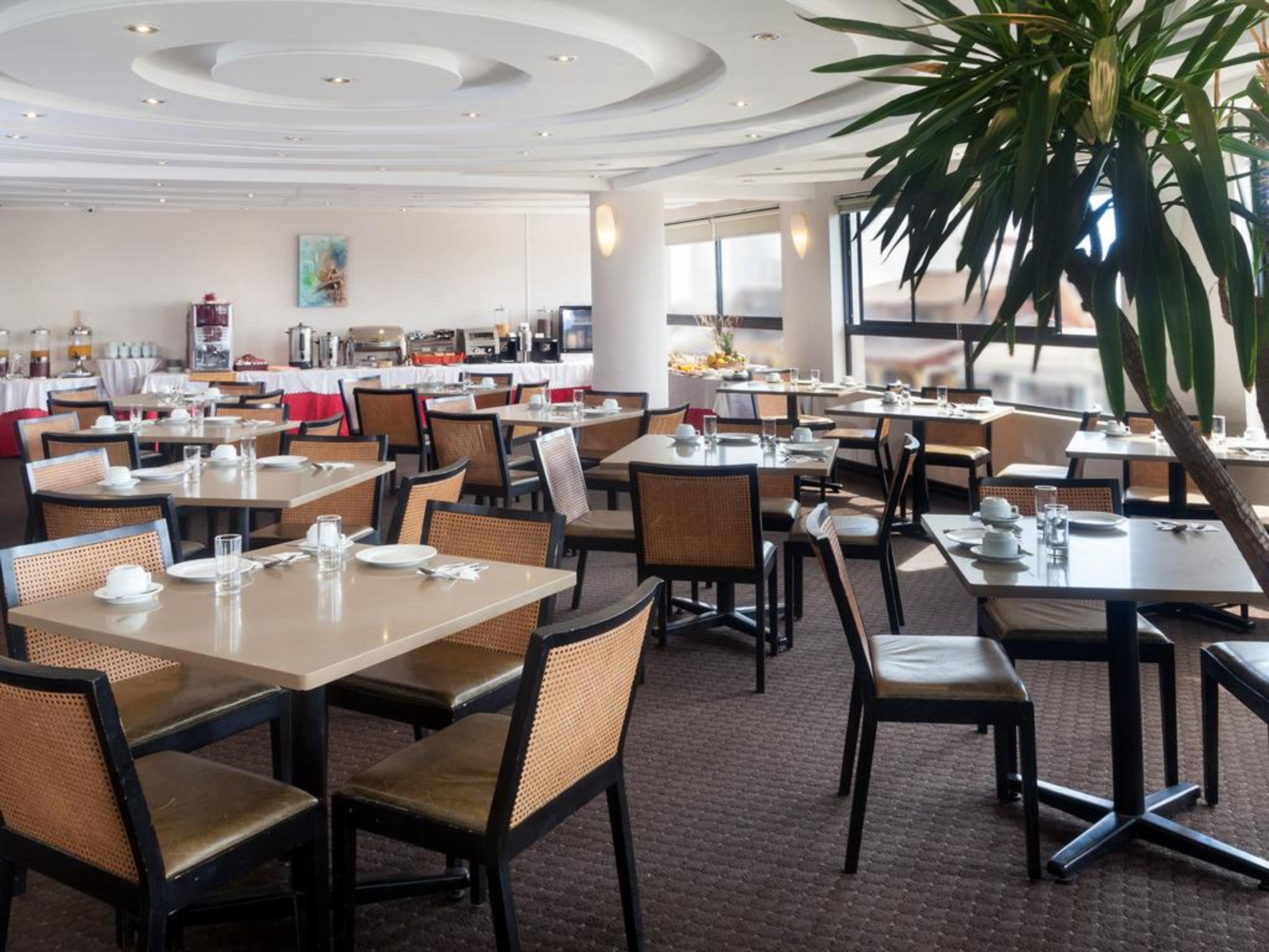 Restaurant Spark Suite Iquique