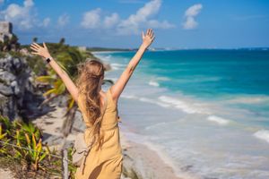 Actividad - Paseo de medio día a Tulum con cenote Mariposa