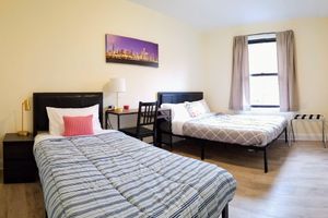 Alquiler Vacacional - 1 #33 - 4 Bedroom / 2 Bath Condo near McCormick Place, Wintrust Arena, Chinatown