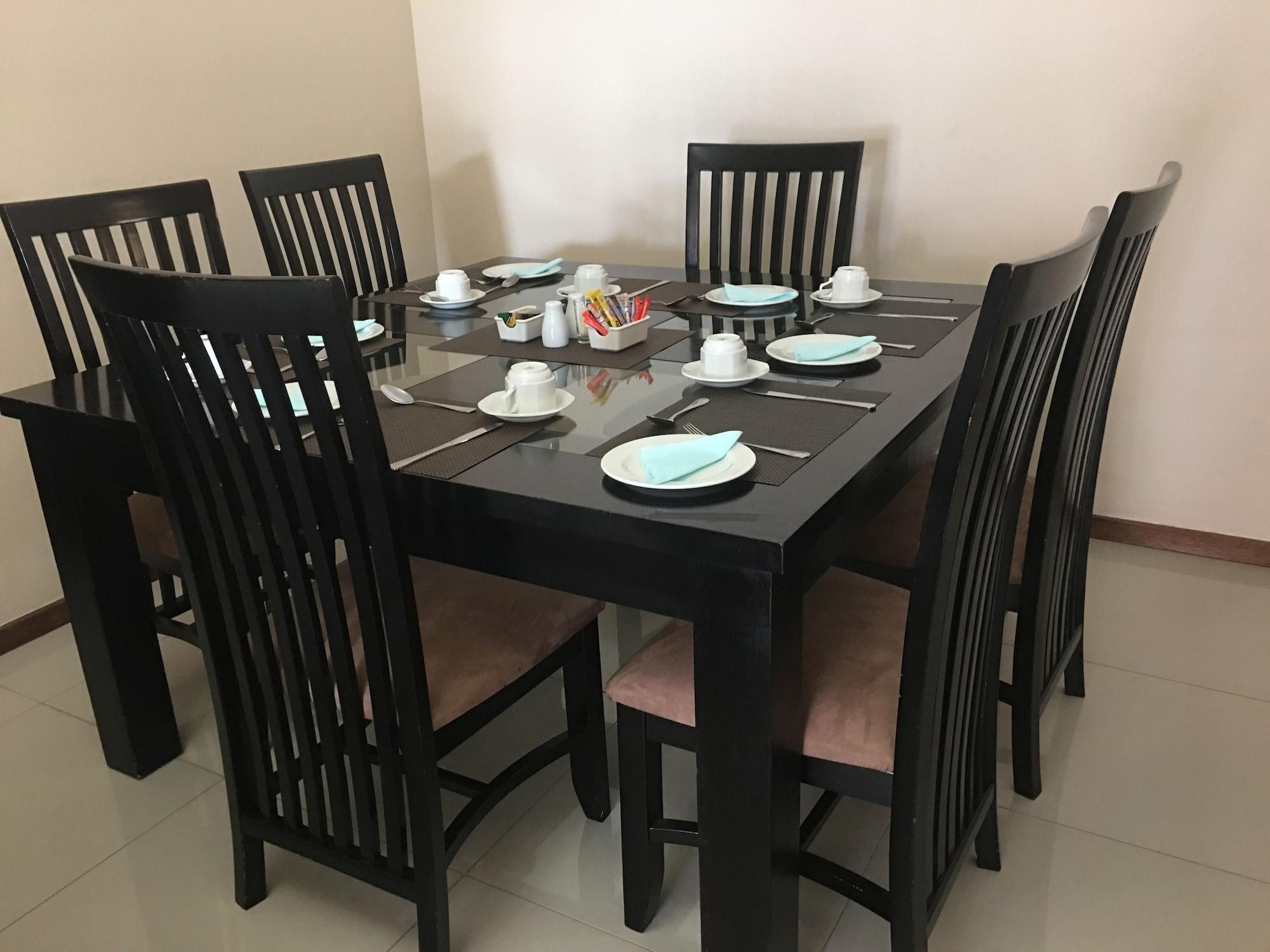 Restaurant Vido Lodge and Conference Centre Plot 78