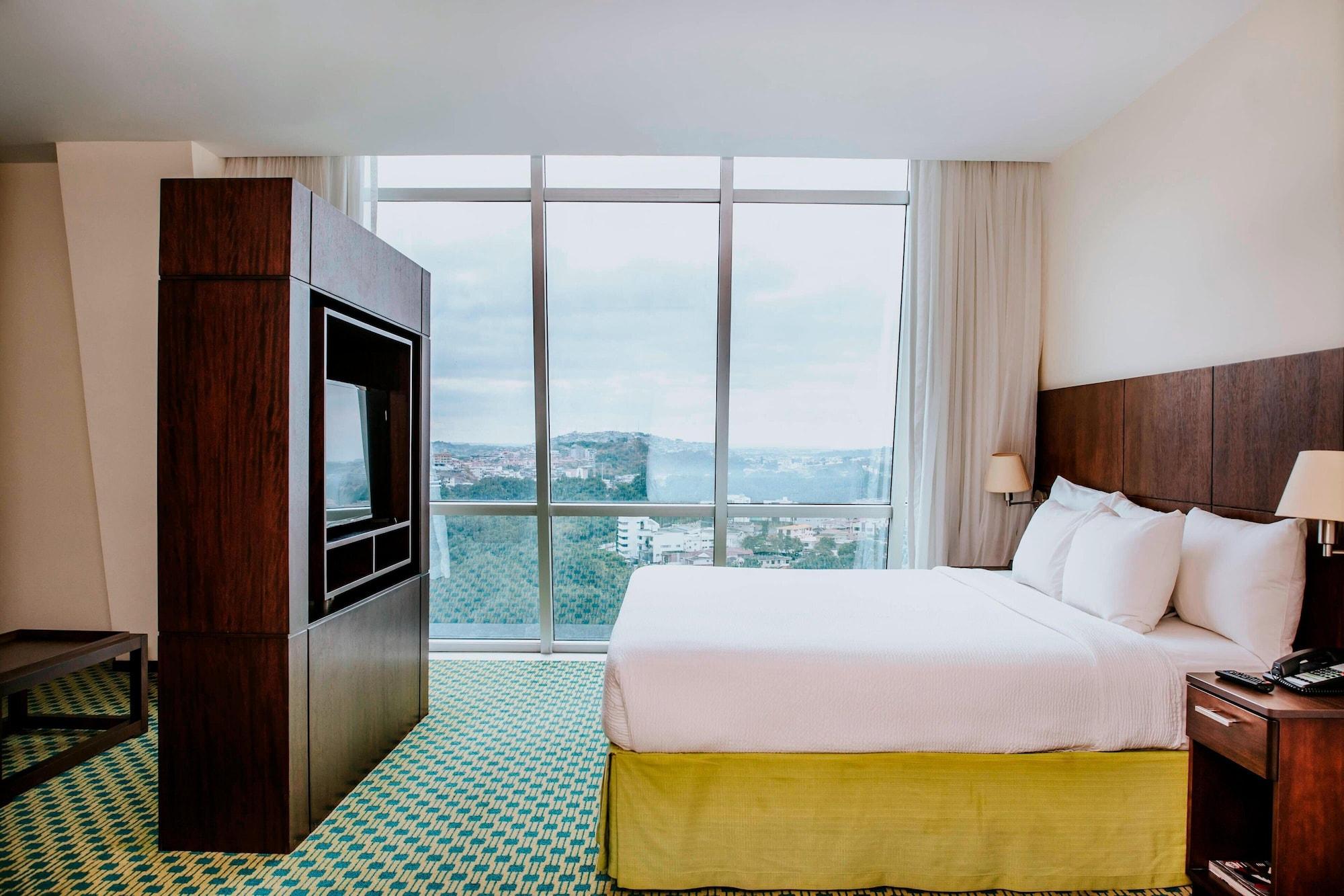 Habitación Courtyard by Marriott Guayaquil