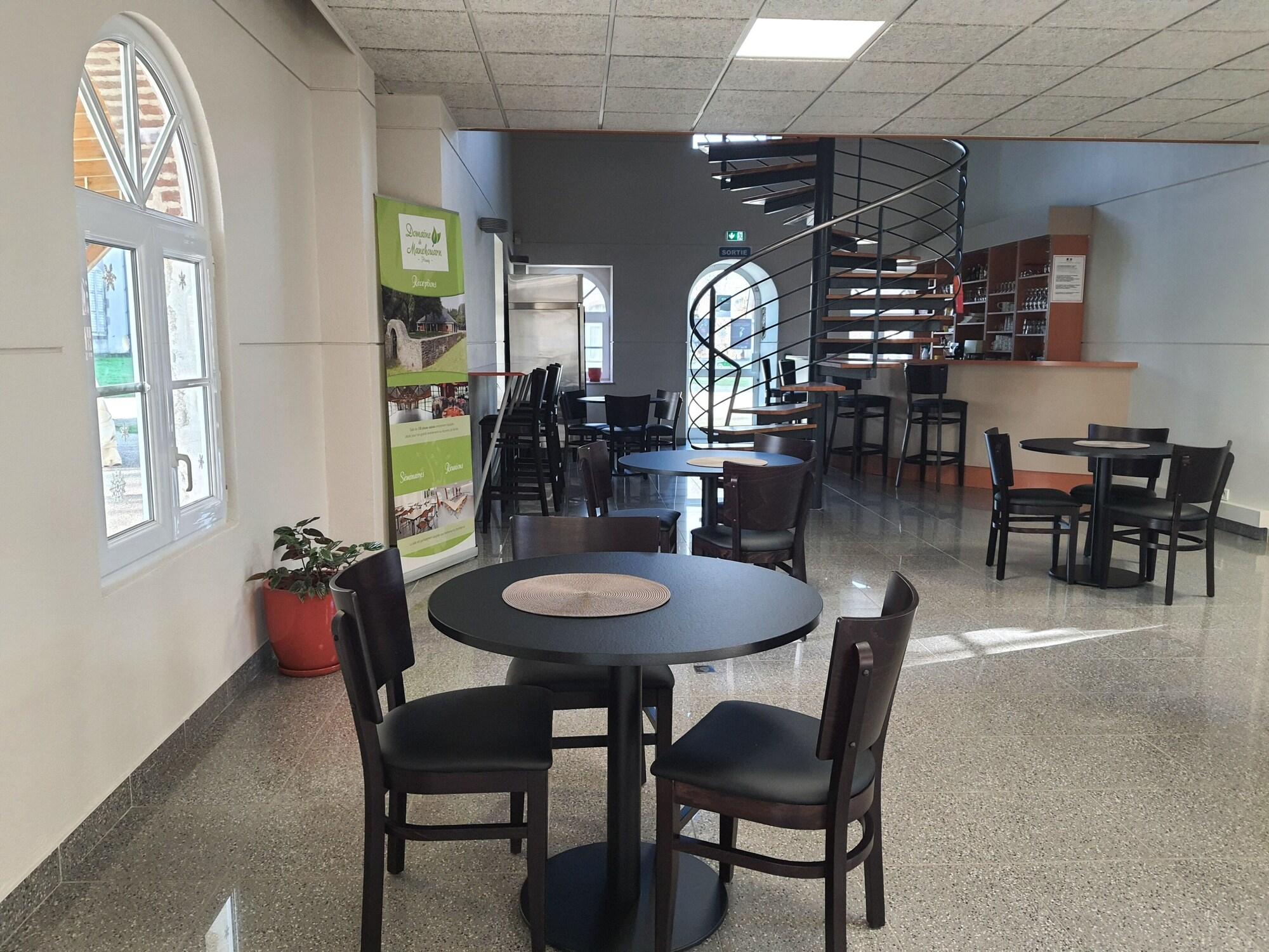 Vista Lobby Domaine de Manehouarn