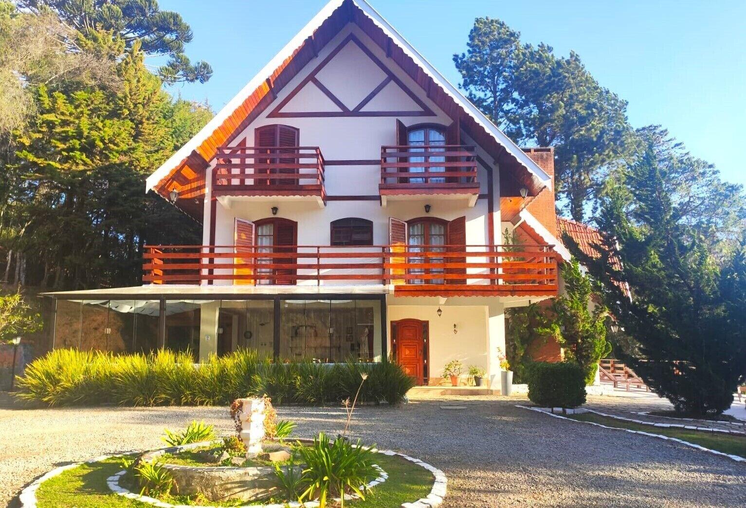 Vista Exterior Pousada Château dos Fontes