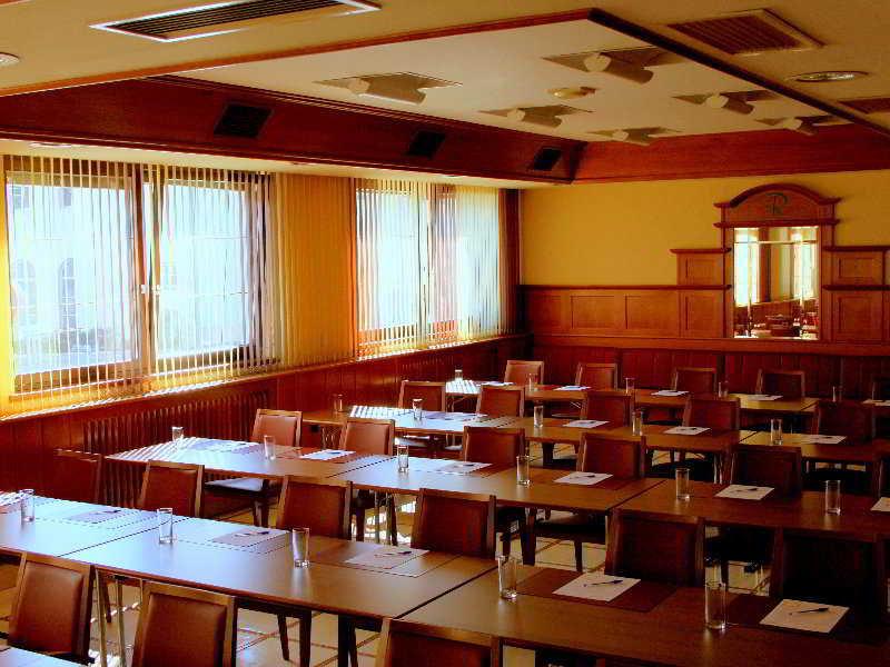 Centro de Negocios Das Reinisch Guesthouse