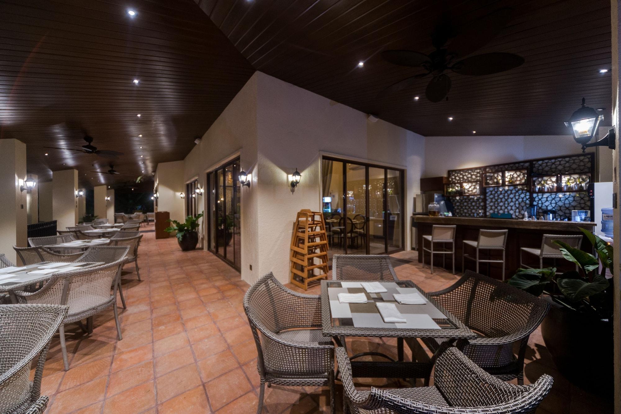 Bar/Salón Espacio Verde Resort