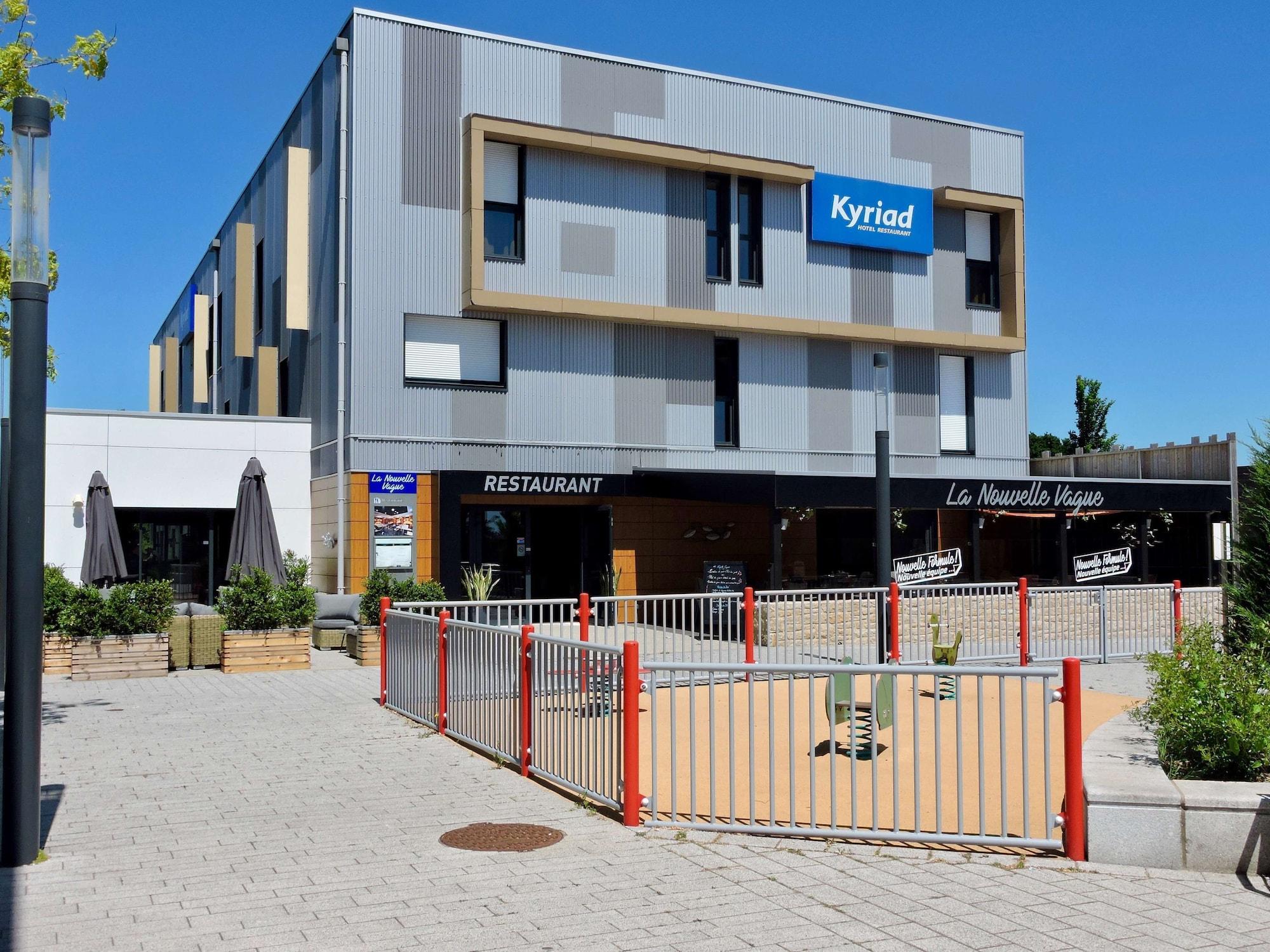 Vista Exterior Hotel Kyriad Auray - Carnac