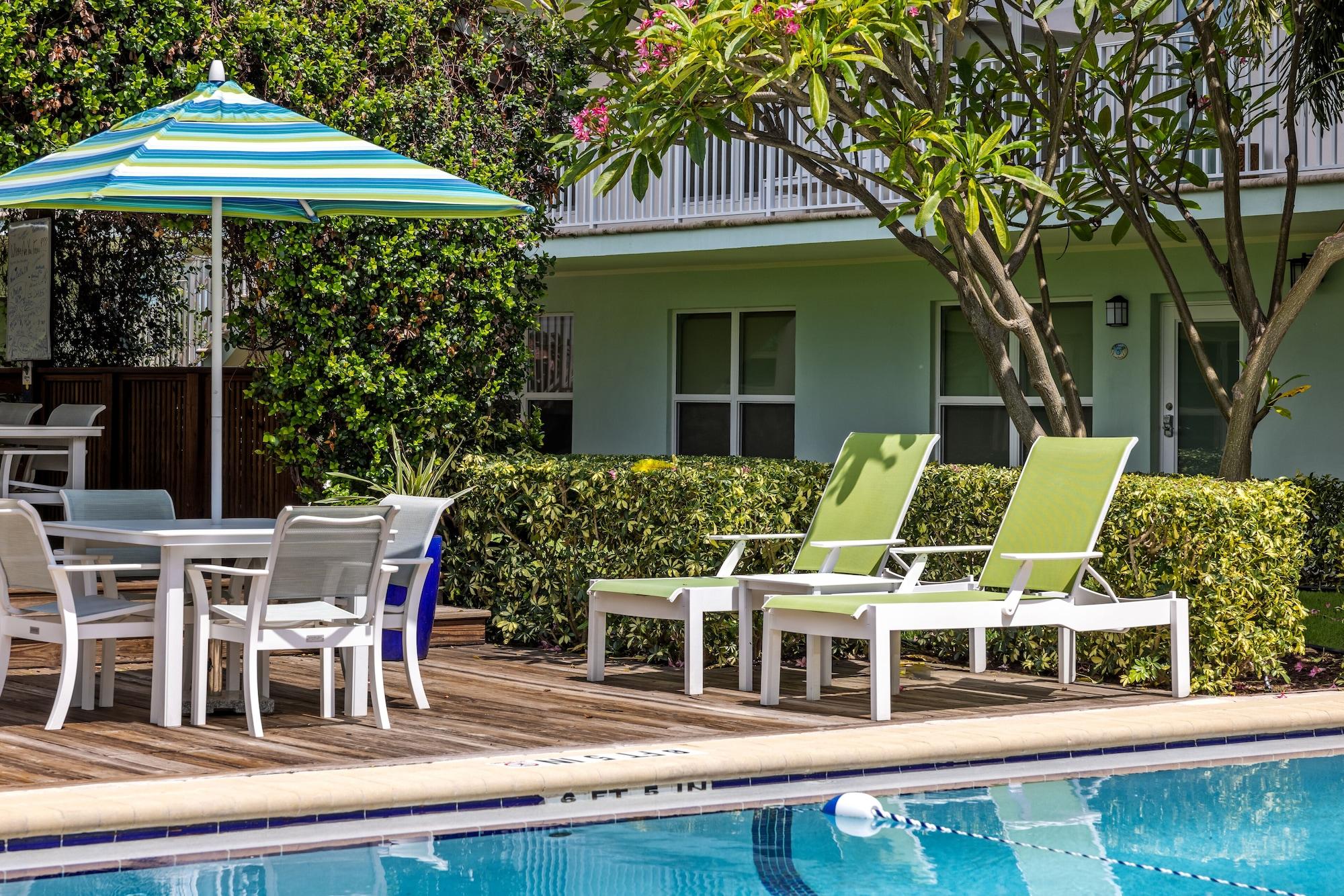Vista Exterior Sun Dek Beach House
