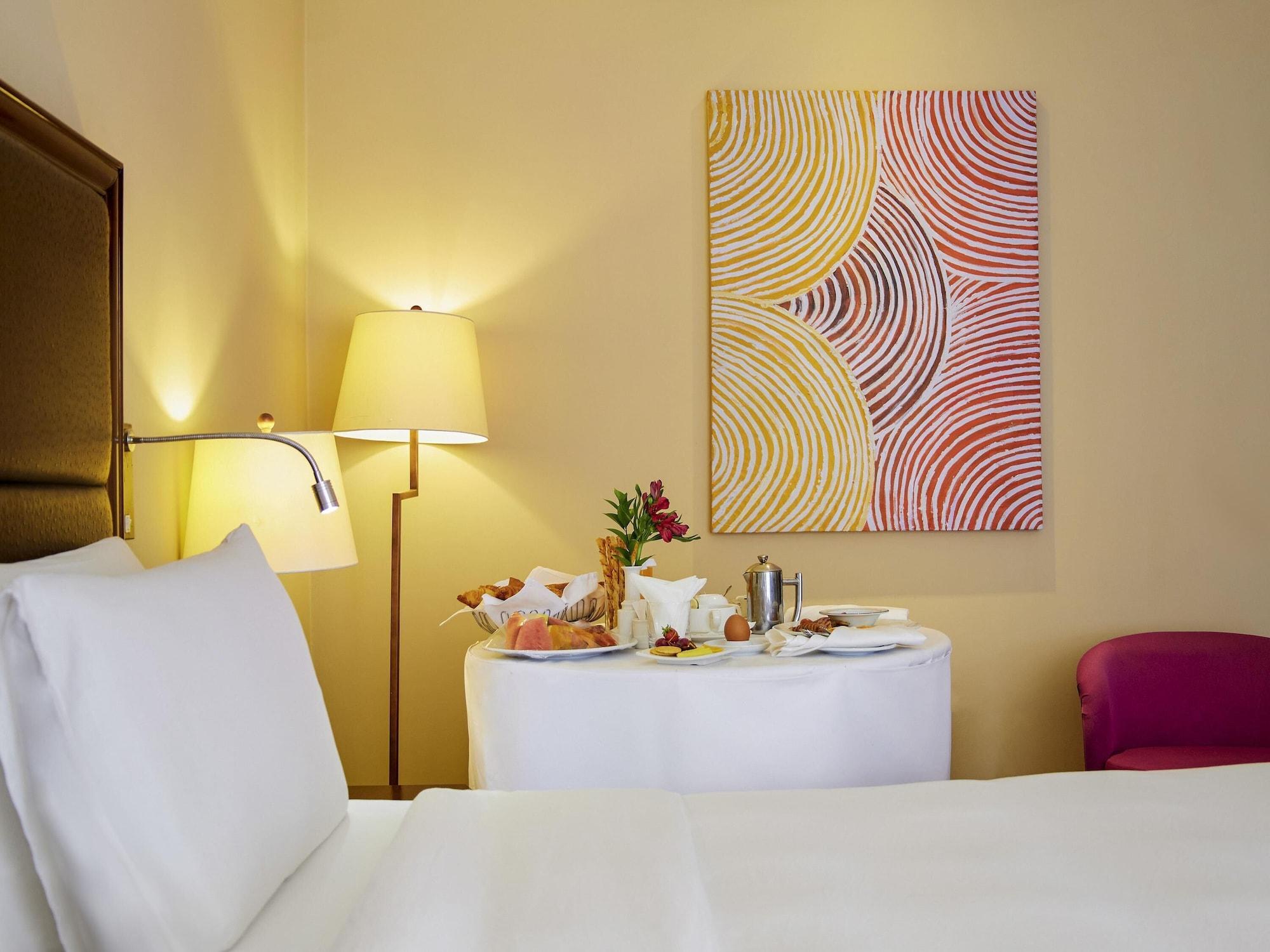 Varios Mercure Nairobi Upper Hill