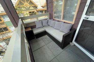 Alquiler Vacacional - VILLAGE LOFT CONDO - POOL & HOT TUB - 2 PARKING SPOTS!