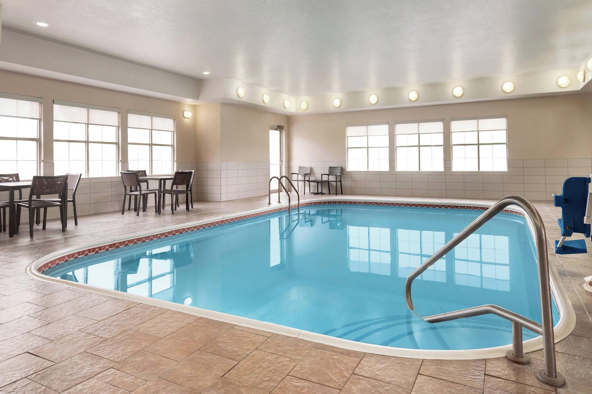 Vista Piscina Residence Inn by Marriott Kansas City Independence