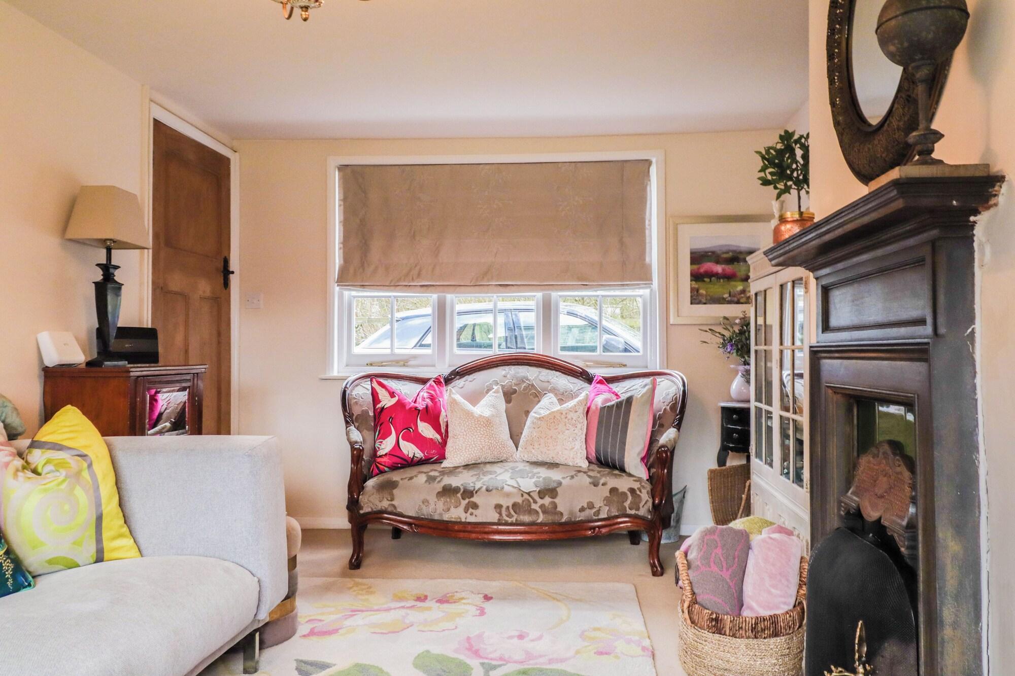 Comodidades del Alojamiento Delightful Period Cottage 225 Oak Road