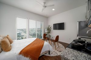 Alquiler Vacacional - Exquisite Studio l DT Birmingham w Private Balcony
