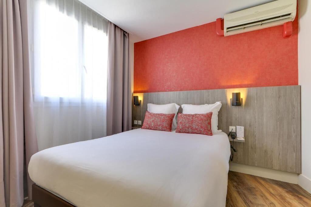 Set de Habitación Sure Hotel by Best Western Paris Gare du Nord