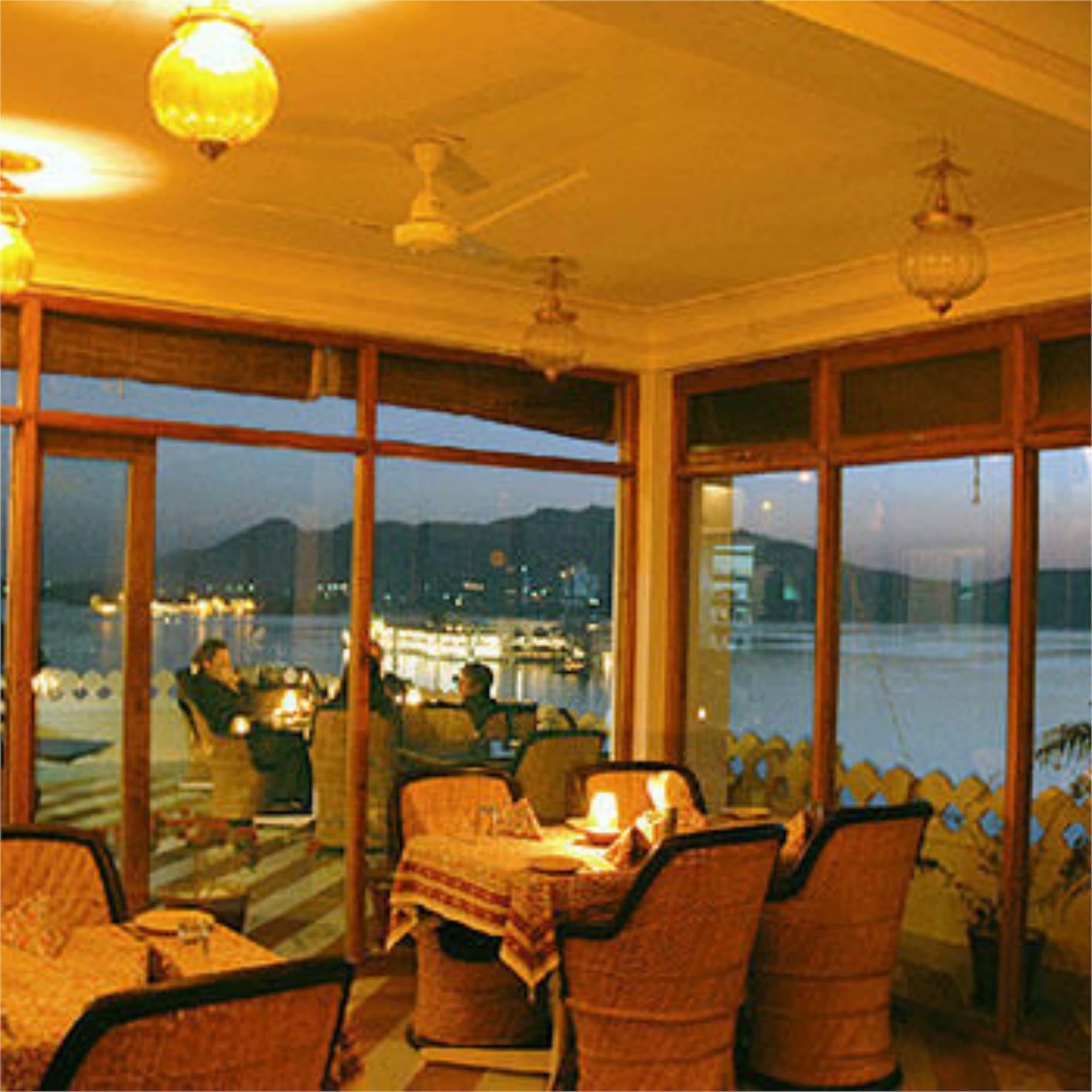 Bar/Salón Jaiwana Haveli