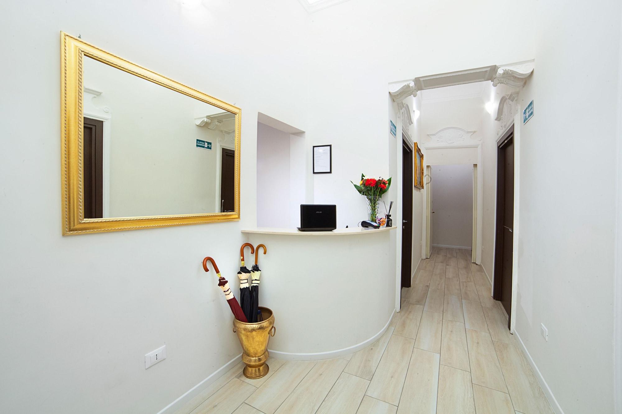 Vista Lobby Dada Suites