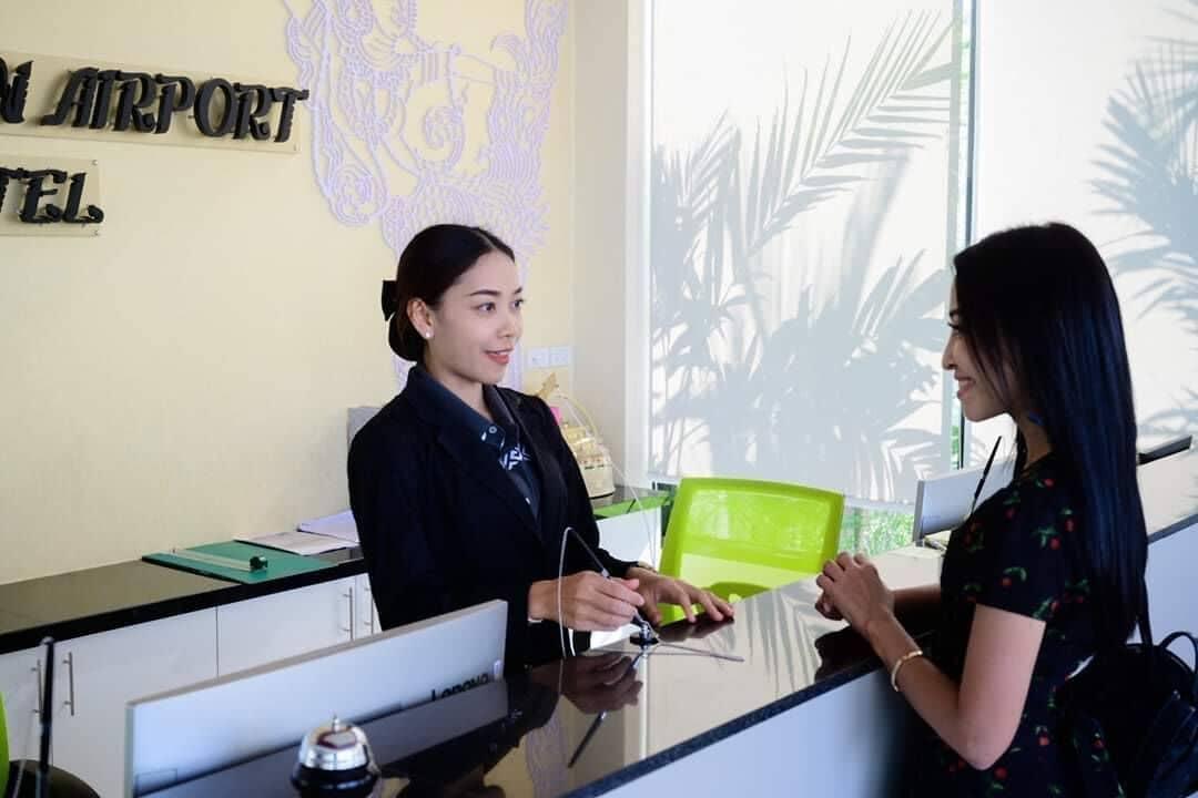 Vista Lobby Southern Airport Hotel