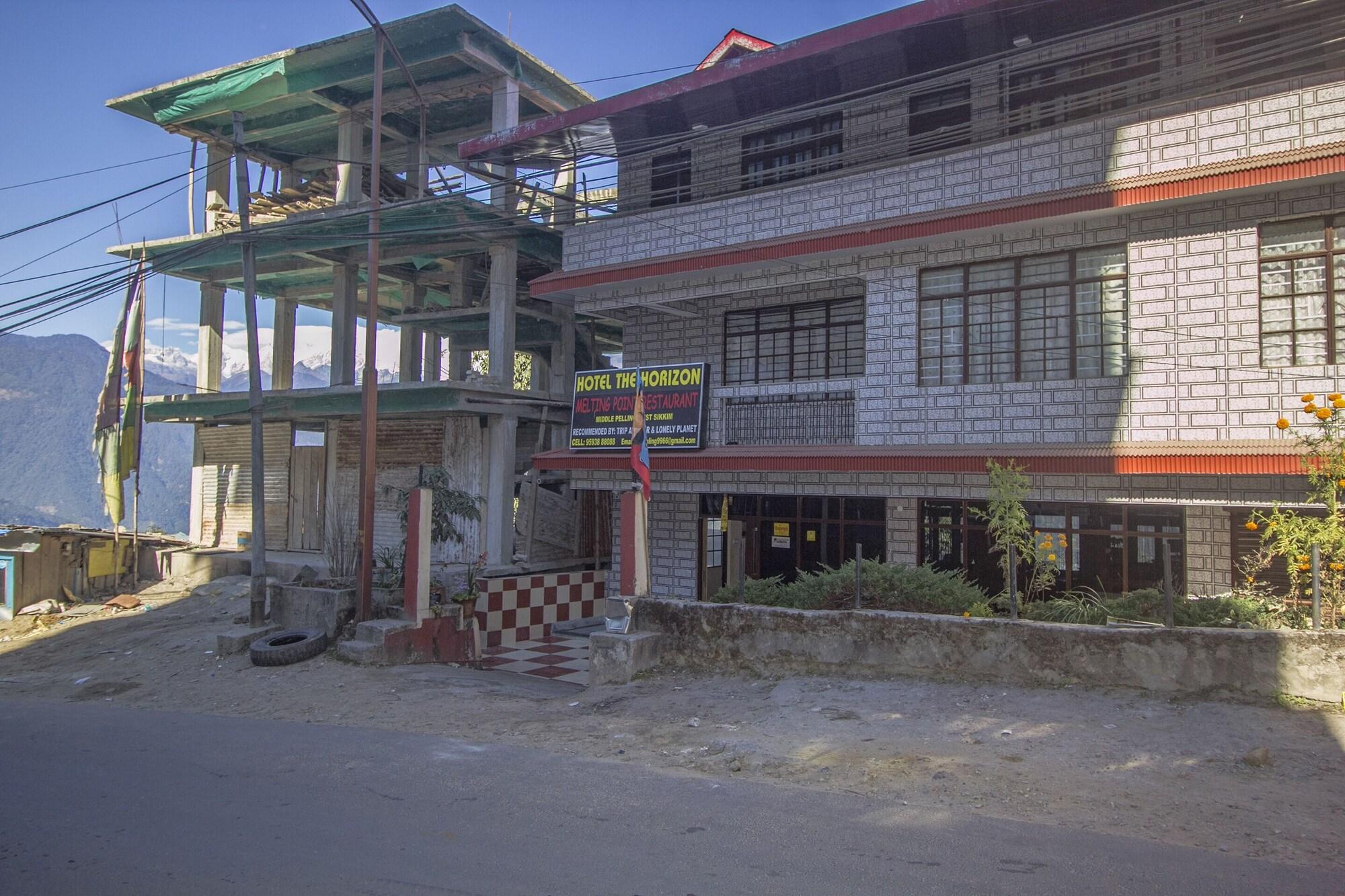 Vista Exterior OYO 25087 Hotel Horizon