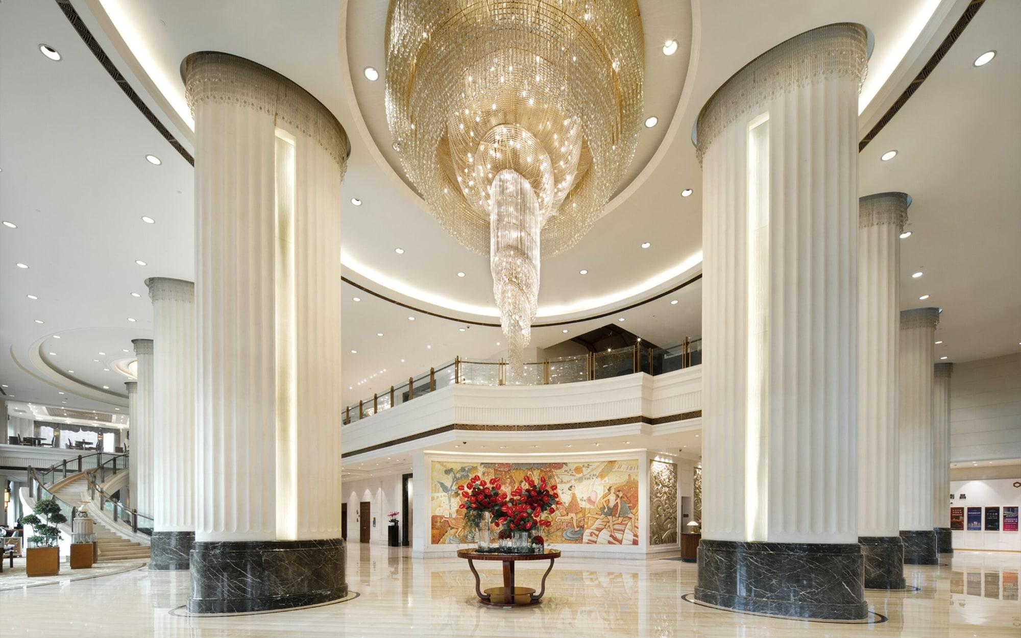Vista Lobby Crowne Plaza Nanchang Riverside by IHG