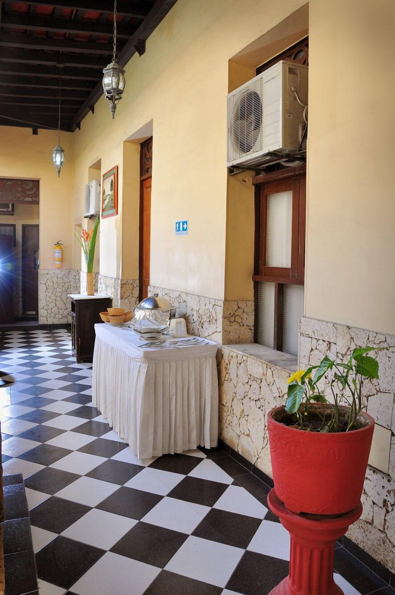 Varios Hotel Bahia Blanca