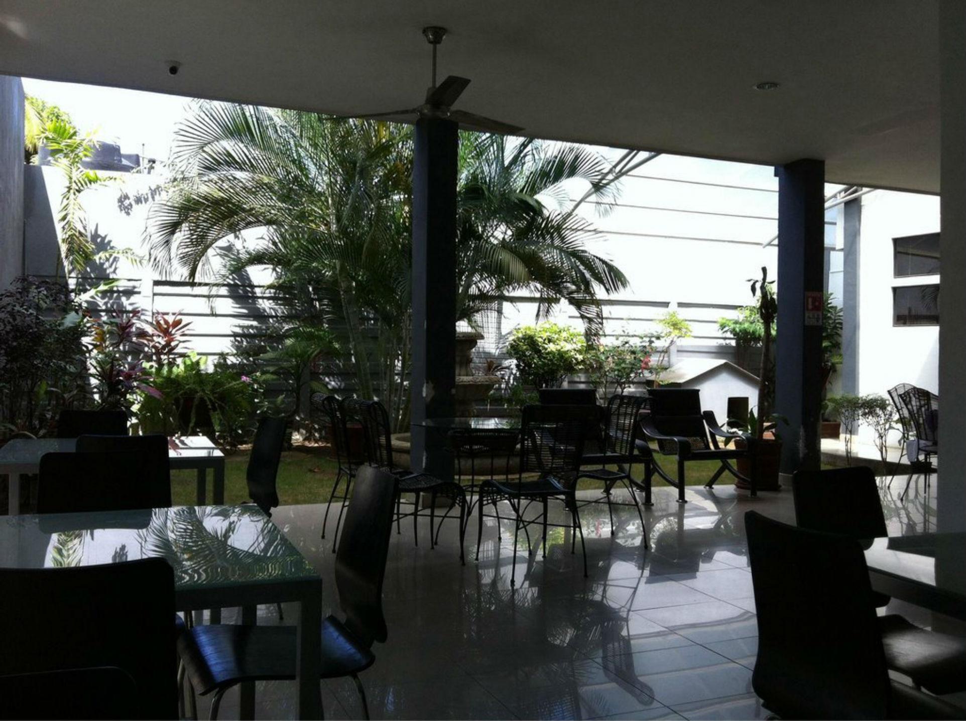 Restaurant Hotel Brandt Ejecutivo Colonial Los Robles