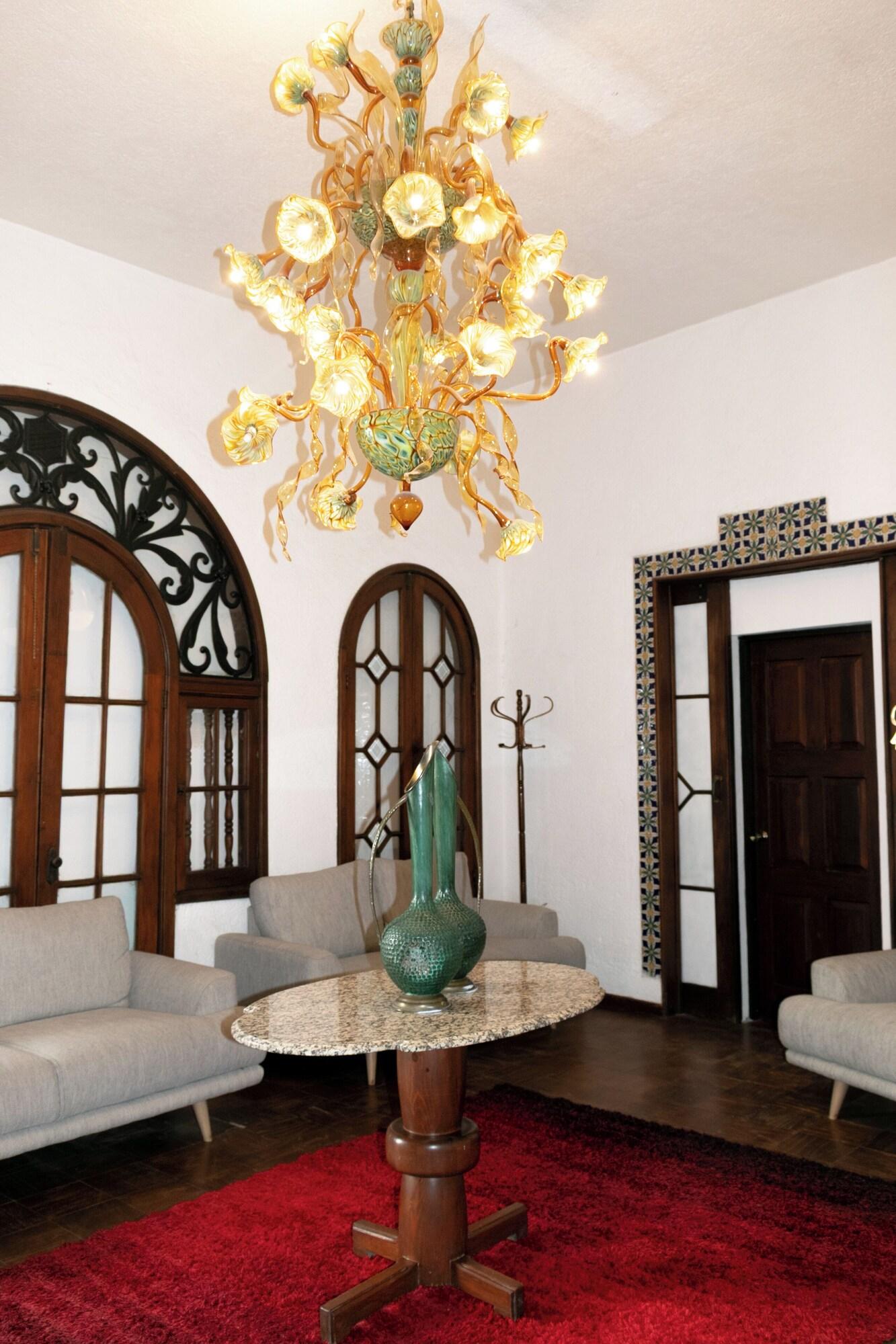 Varios Mina Suites Barrio Antiguo