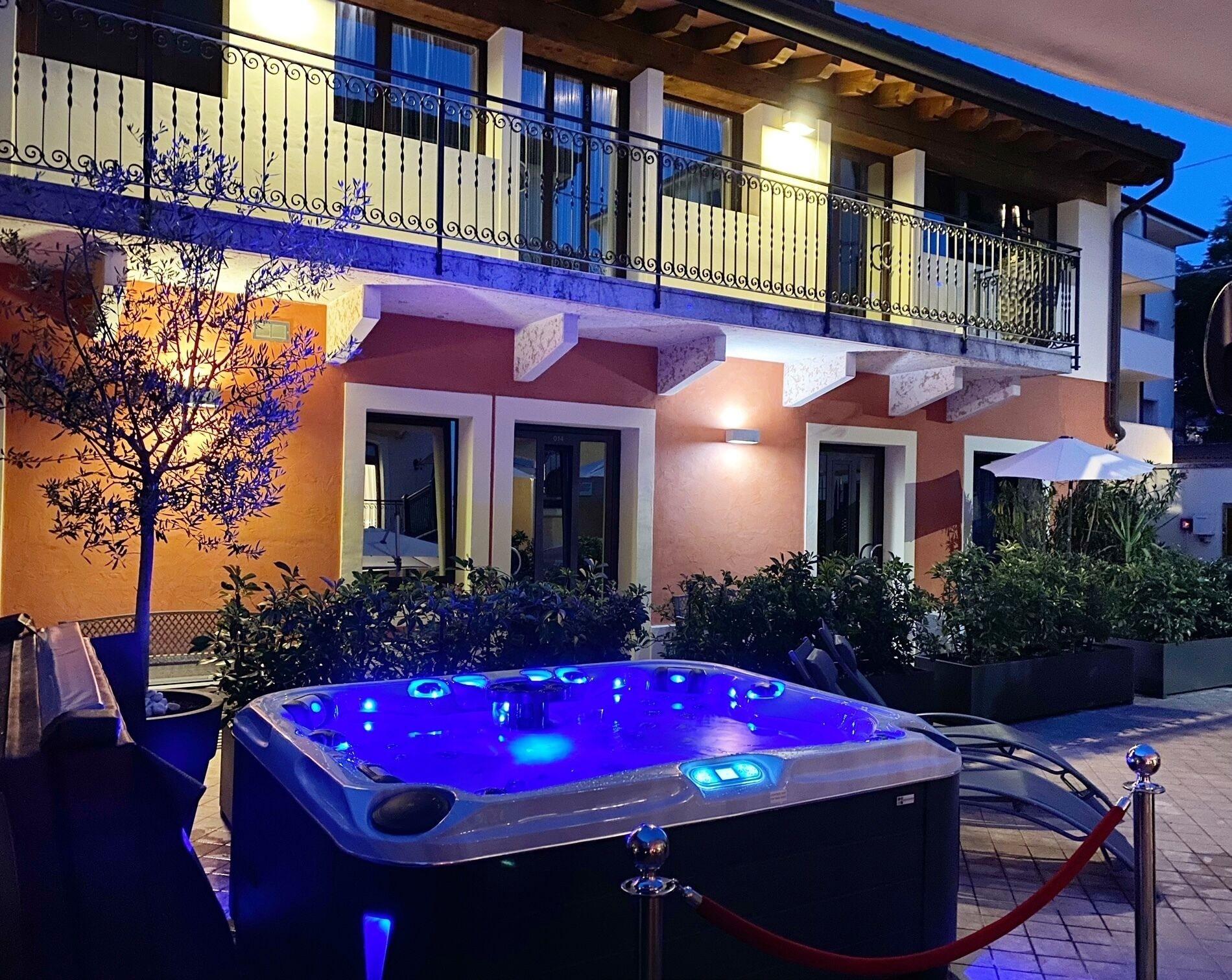 Vista Exterior Albergo Fontana