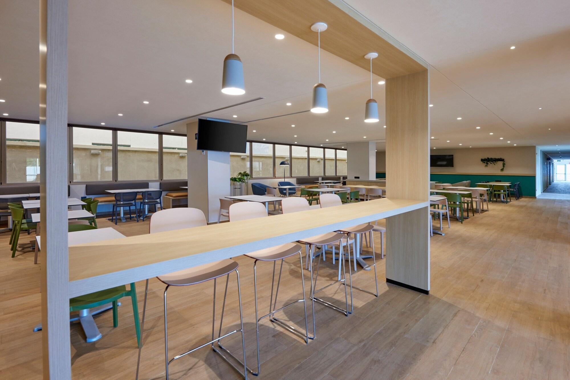 Restaurant City Express By Marriott Cancun Aeropuerto