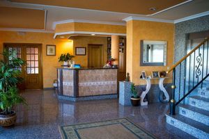 Alojamiento - Hotel Alpina