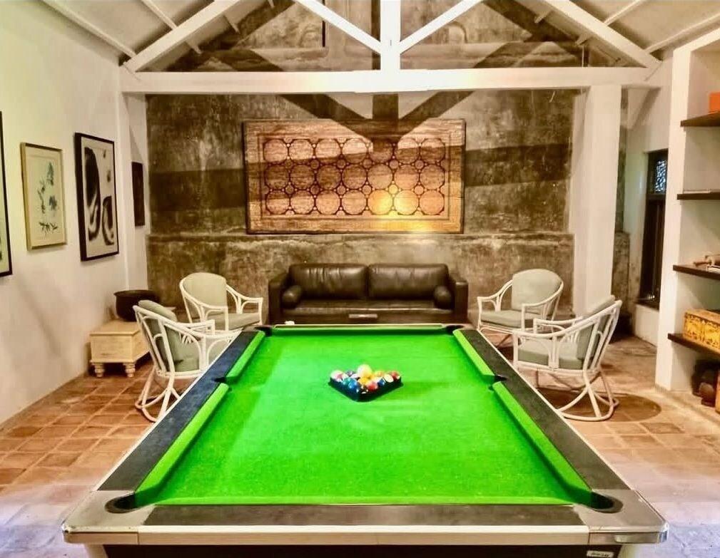 Instalaciones Recreativas The Postcard Galle