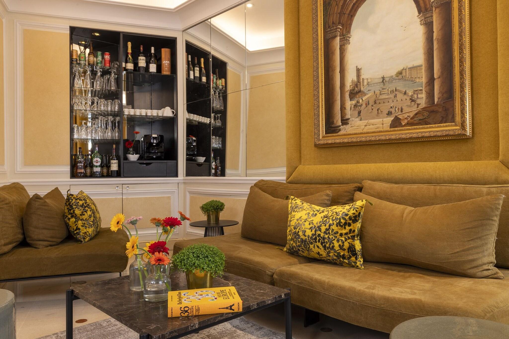 Bar/Salón Le Regent