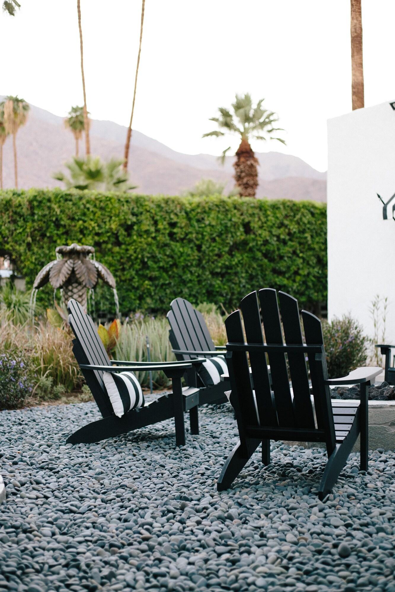 Vista Exterior Hotel El Cid by AvantStay – Mid-Century Charm with Poolside Cabanas