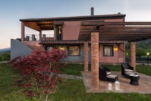 Alojamiento - Nake Residenza Artistica