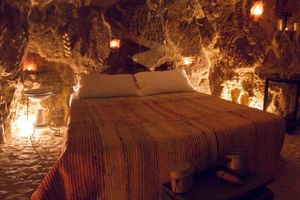 Alquiler Vacacional - The Casa degli Avi Donna Nina in ancient Modica. Cave house on three levels