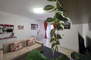 Alquiler Vacacional - Apartment for Groups or Families in Rome Center Tor Vergata metro C
