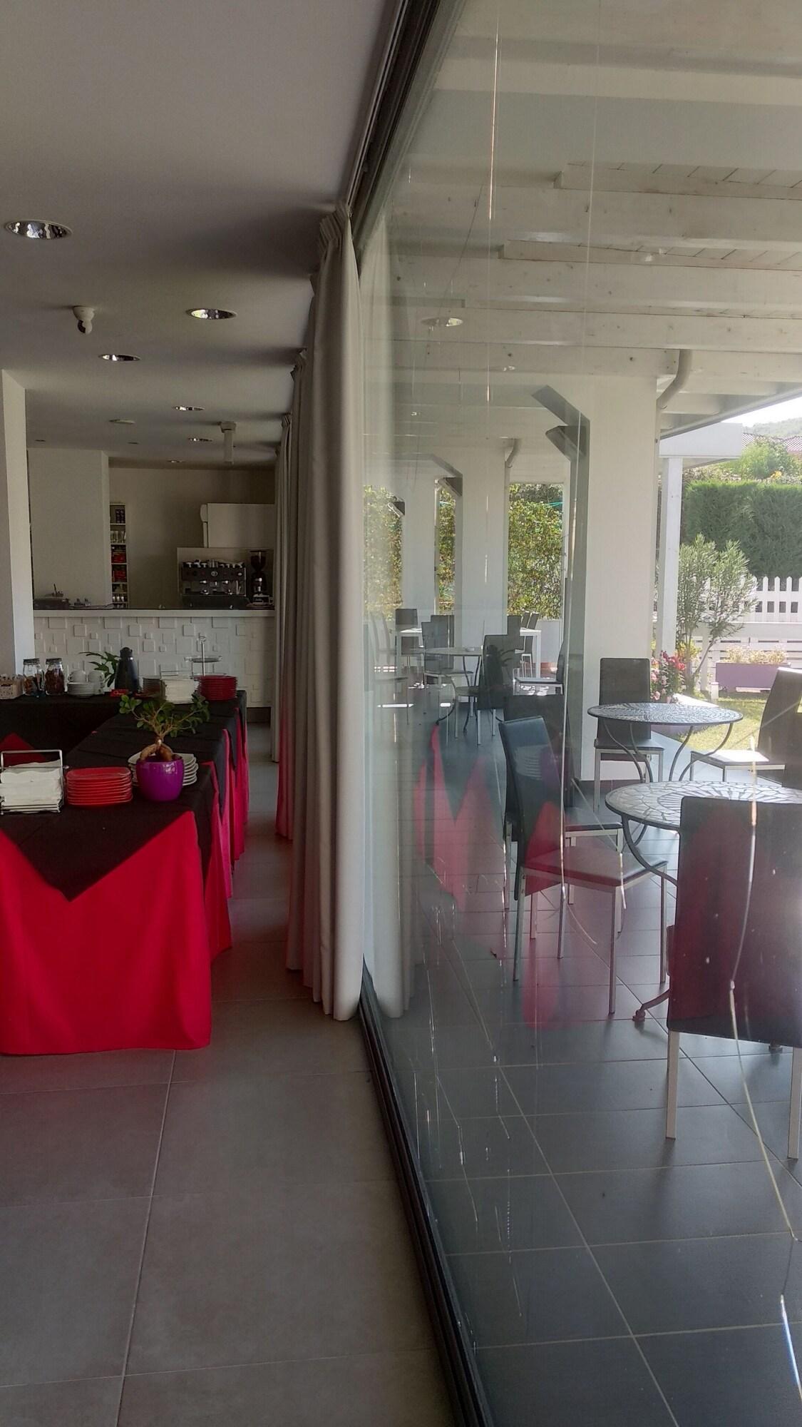 Instalaciones Recreativas Hotel Residence Le Ceramiche