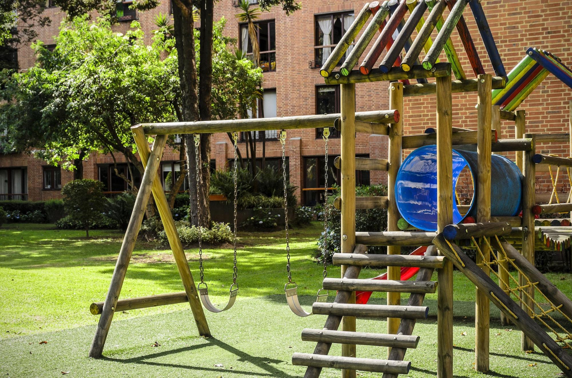 Instalaciones Recreativas Travelers Suites Condominio Plenitud