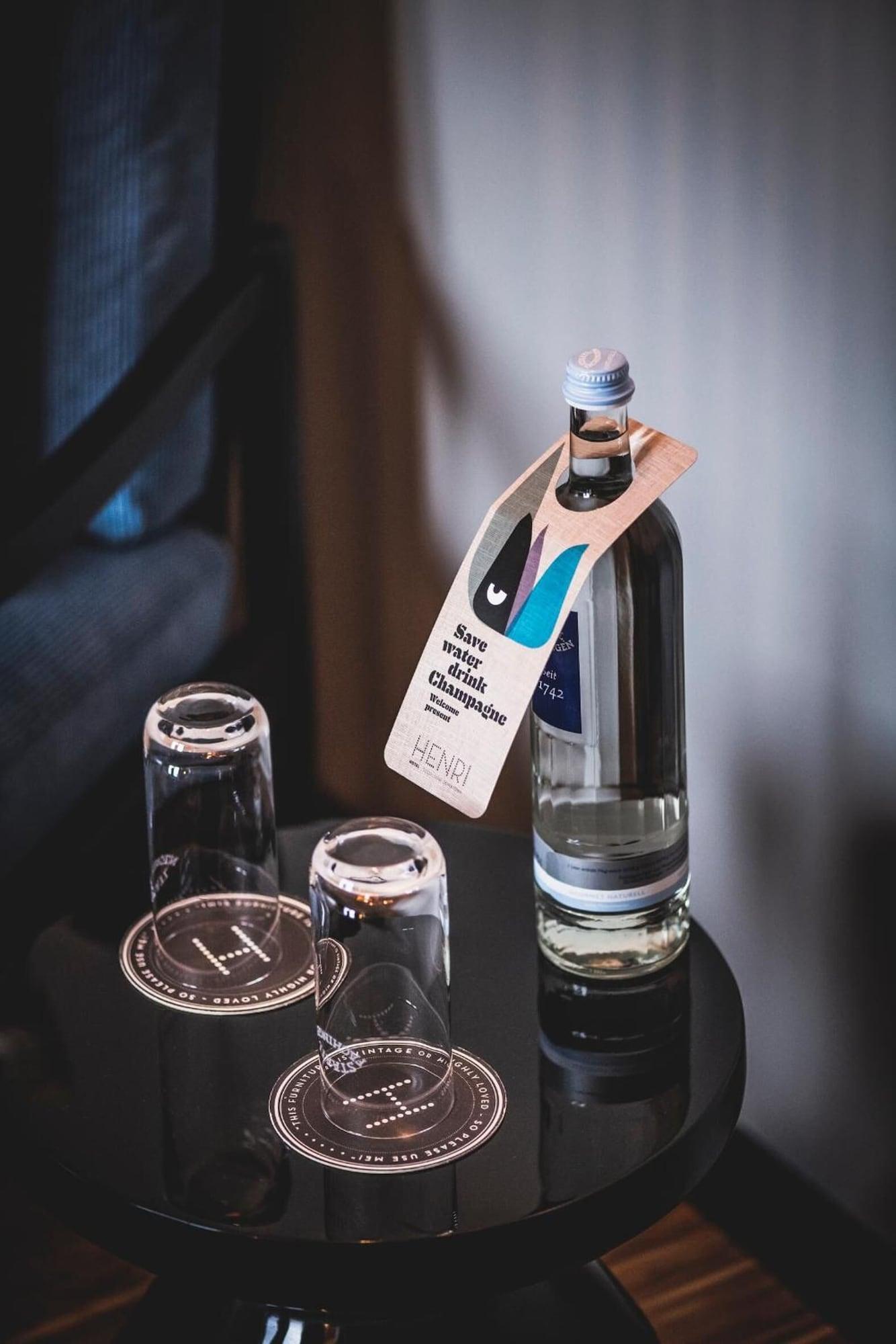 Vista Lobby HENRI Hotel Düsseldorf Downtown